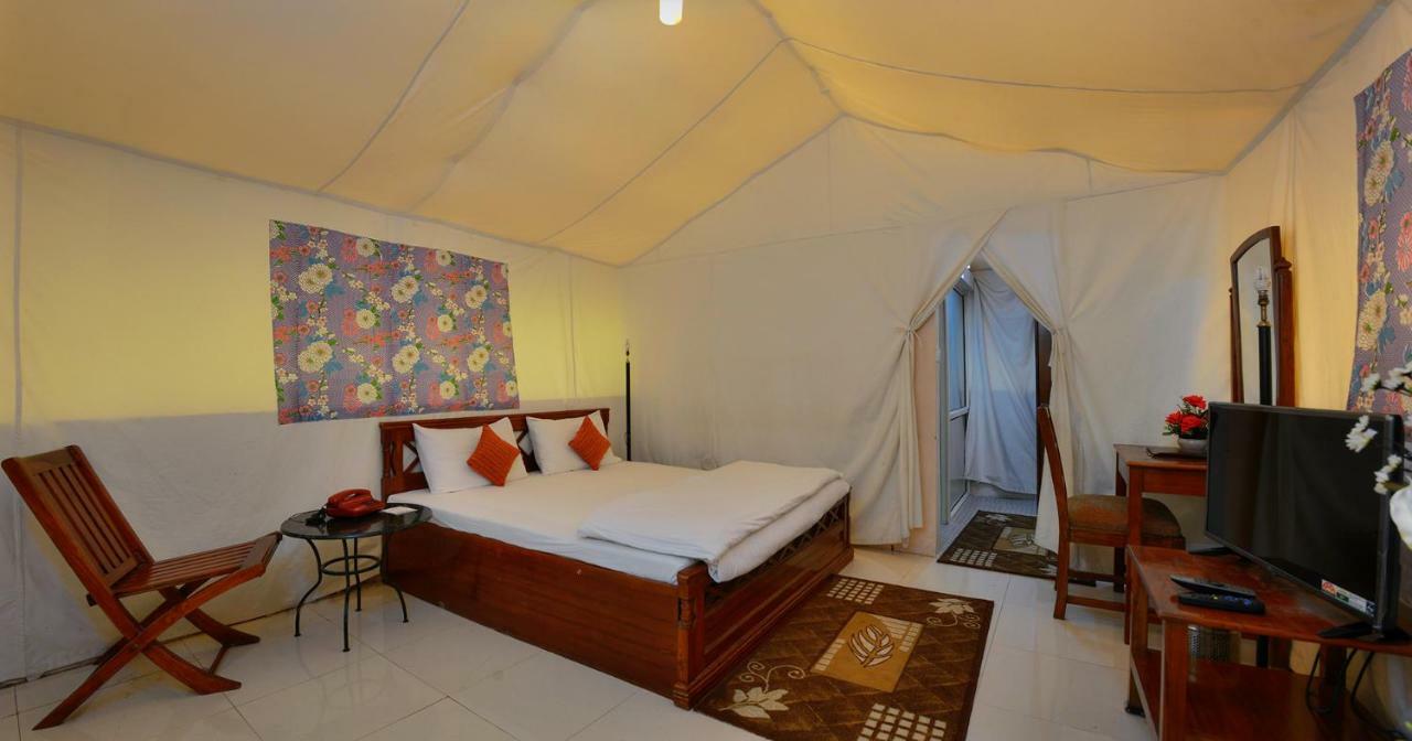 The Orchha Resort Exteriör bild