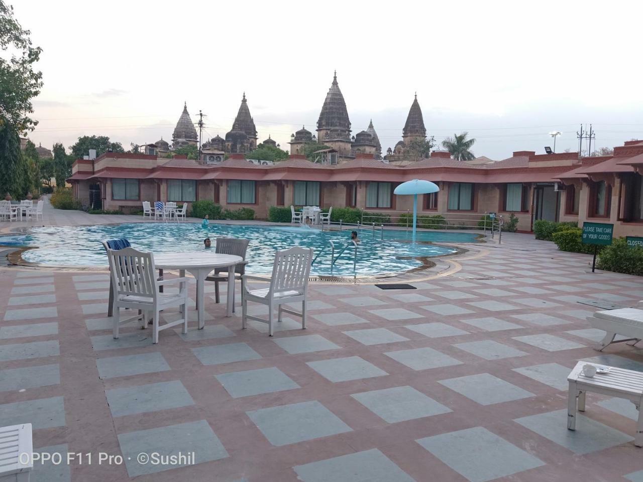 The Orchha Resort Exteriör bild